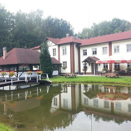 Uroczysko Bed and Breakfast Jastrowie Eksteriør billede