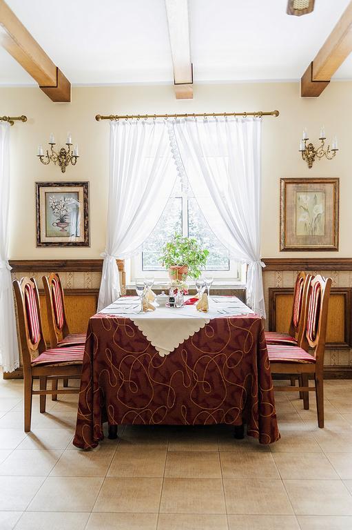 Uroczysko Bed and Breakfast Jastrowie Eksteriør billede
